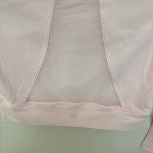 Lululemon Pink 3/4 Sleeve Cropped Shirt - Picture 4 of 4